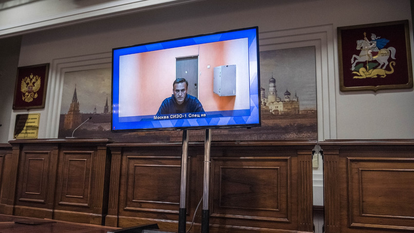 Aleksey Navalni 28 Ocak 2021'de Moskova'daki duruşmasına video bağlantı ile katılmıştı (Sergey Ponomarev/New York Times)