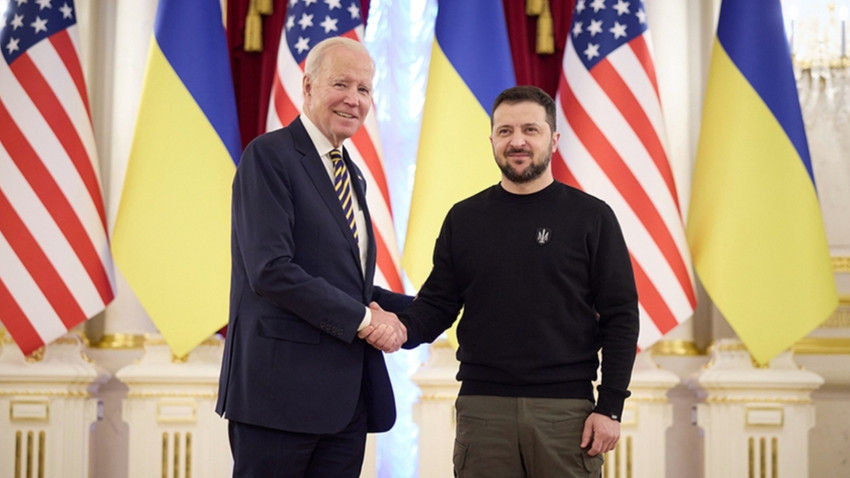 ABD'den Ukrayna'ya 300 milyon dolarlık 'acil askeri destek'