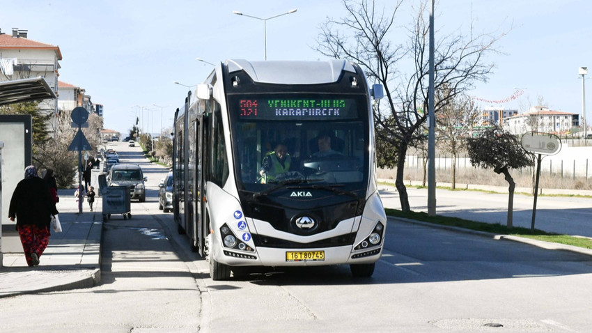 Ankara'da metrobüs dönemi: Test sürüşleri başladı