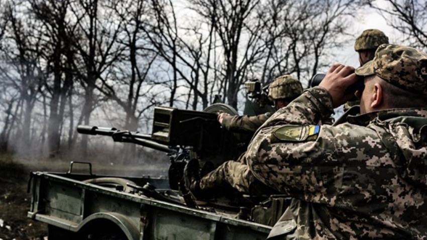 Çekya vatandaşları Ruslarla savaşmak için Ukrayna'ya gidiyor