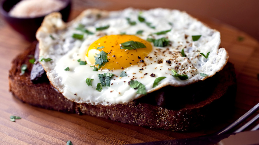 Yumurtalı kızarmış panini (Andrew Scrivani/The New York Times)