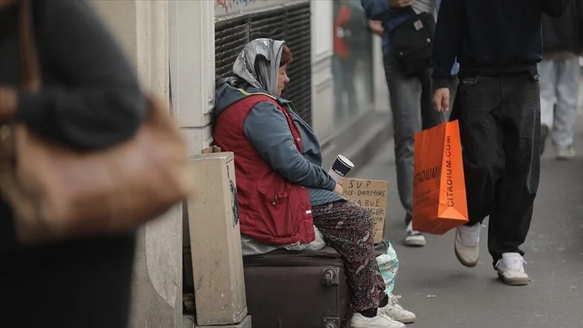 Almanya'da yoksul sayısı Covid-19 salgınında 1 milyon arttı