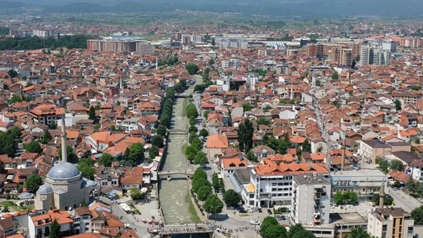 Türkçe Kosova’nın Kuzey Mitroviça belediyesinde 'resmi kullanımda dil' oldu