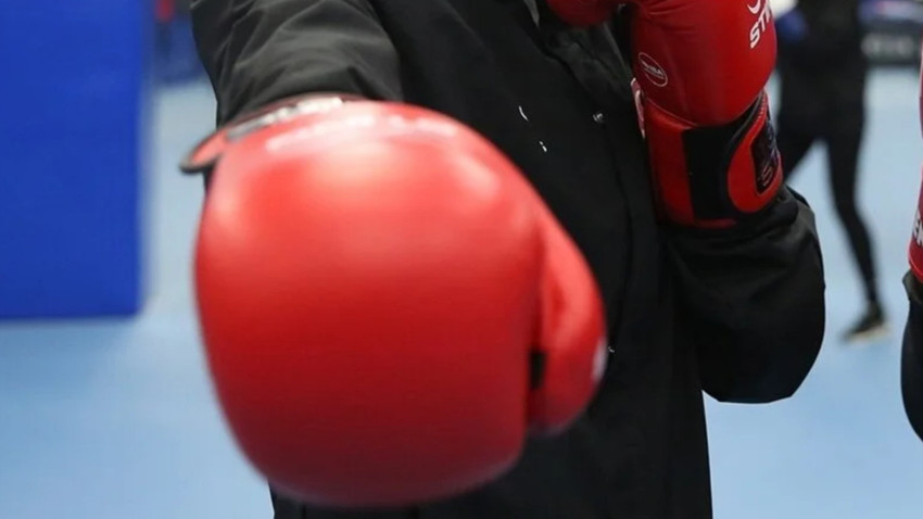 Milli boksör Havvanur Kethüda gençlerde Avrupa şampiyonu oldu