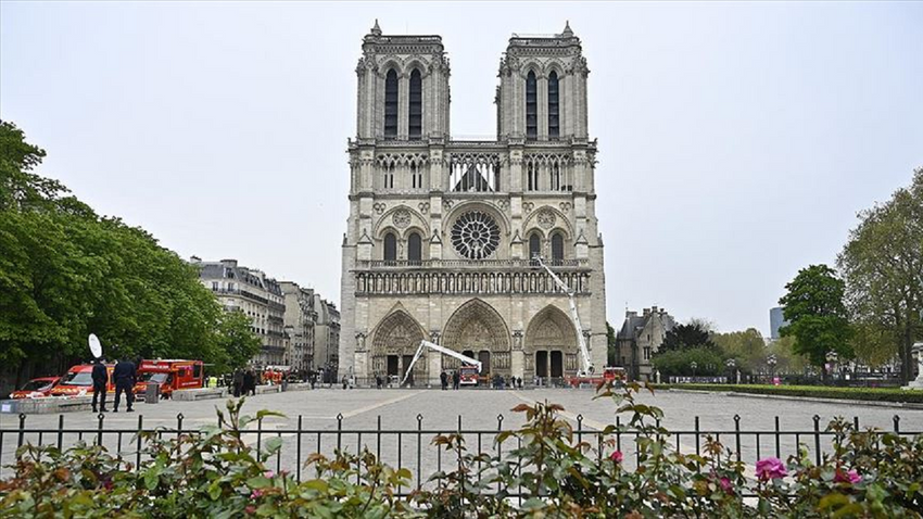 Notre Dame Katedrali'ndeki restorasyonun bu yıl tamamlanması hedefleniyor