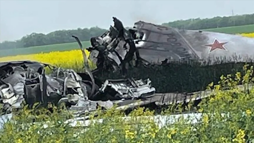 Rusya’nın Stavropol bölgesinde Tu-22M3 bombardıman uçağı düştü