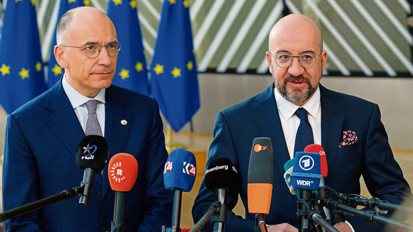 Avrupa Konseyi Başkanı Charles Michel (sağda) ve ortak pazarın geleceğinden sorumlu raportör Enrico Letta, gündem maddeleri arasında Türkiye’nin de yer aldığı zirvede. GETTY IMAGES