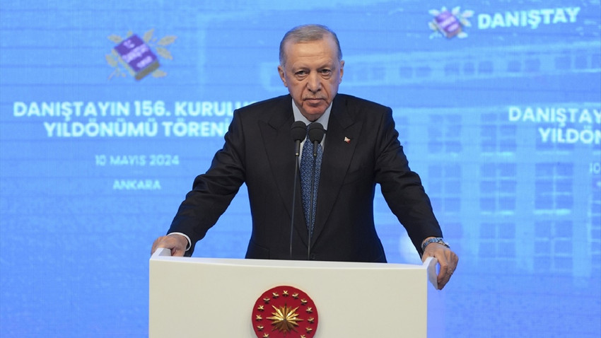 Cumhurbaşkanı Erdoğan'dan yeni anayasa mesajı: Siyasetteki yumuşama önemli bir fırsat teşkil ediyor
