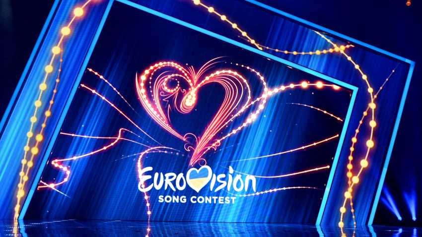 İsrail'in temsilcisi Eden Golan Eurovision'un final gecesinde sahnede yuhalandı
