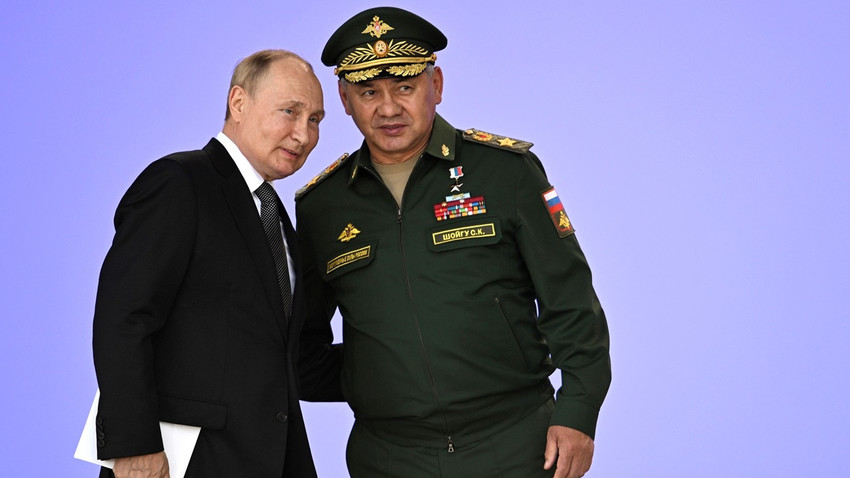 Putin Savunma Bakanı Shoigu’yu görevden aldı