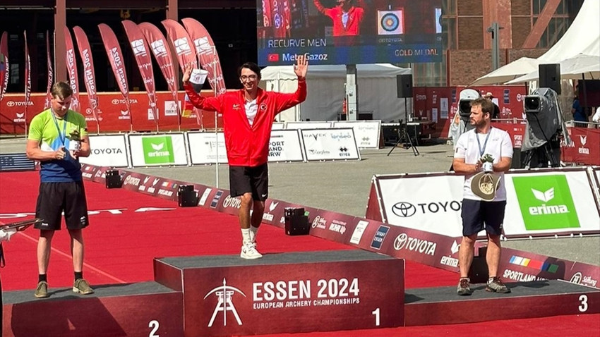 Milli okçu Mete Gazoz Avrupa şampiyonu