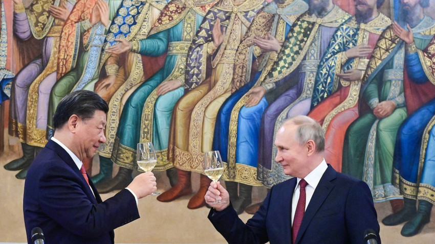 Bloomberg analizi: Putin ve Şi neden en iyi dost oldu?