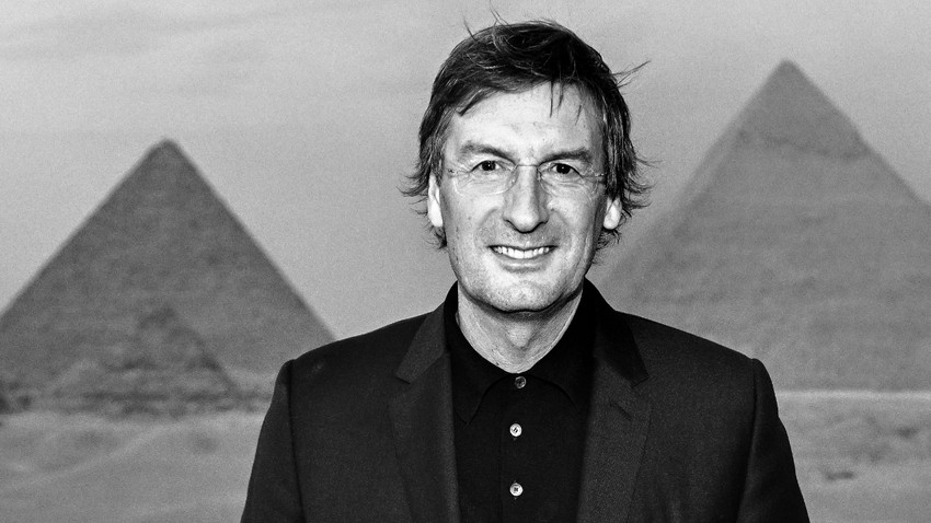 LVMH’ye Henkel’den geçen Pietro Beccari grubun markalarından Fendi ve Dior’un ardından Louis Vuitton CEO’su oldu.