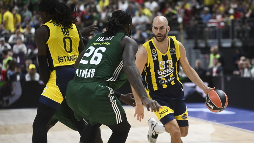 Panathinaikos-Fenerbahçe Beko maçı 25 dakika gecikti