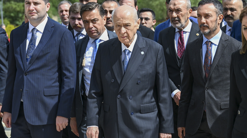 MHP lideri Devlet Bahçeli: Zayıf anımızı kollayanlar hüsrana uğrayacaktır