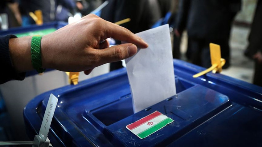 İran cumhurbaşkanı seçiminde ilk aday belli oldu: Reformist siyasetçi Pezeşkiyan başvuru yapacak