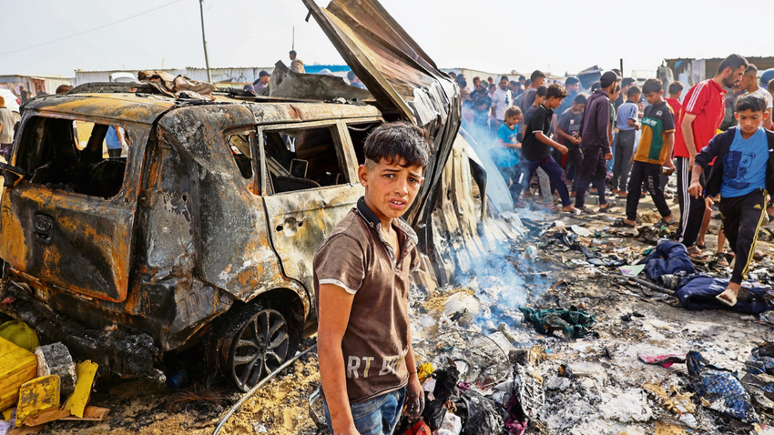 İsrail’in Gazze’de vurduğu çadır kent. - Getty Images