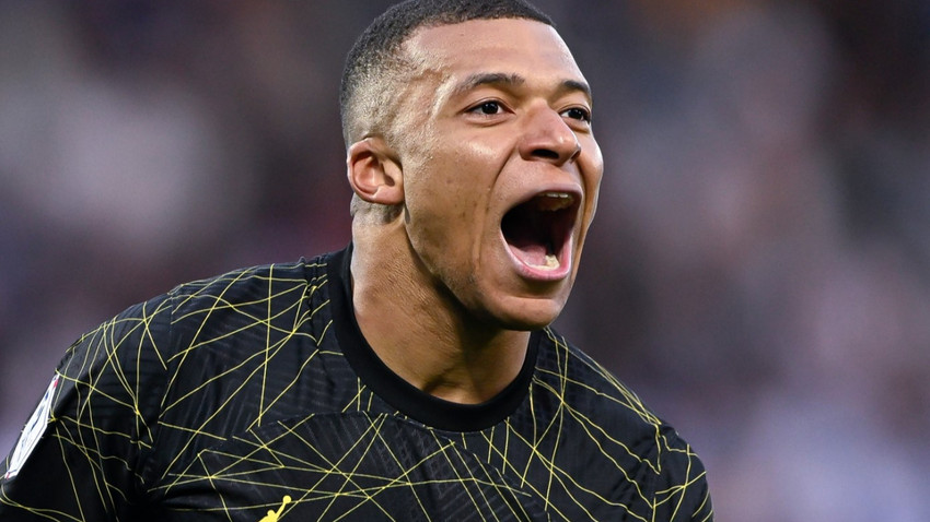 Mbappe'nin burnu kırıldı: Grup maçlarını kaçıracak