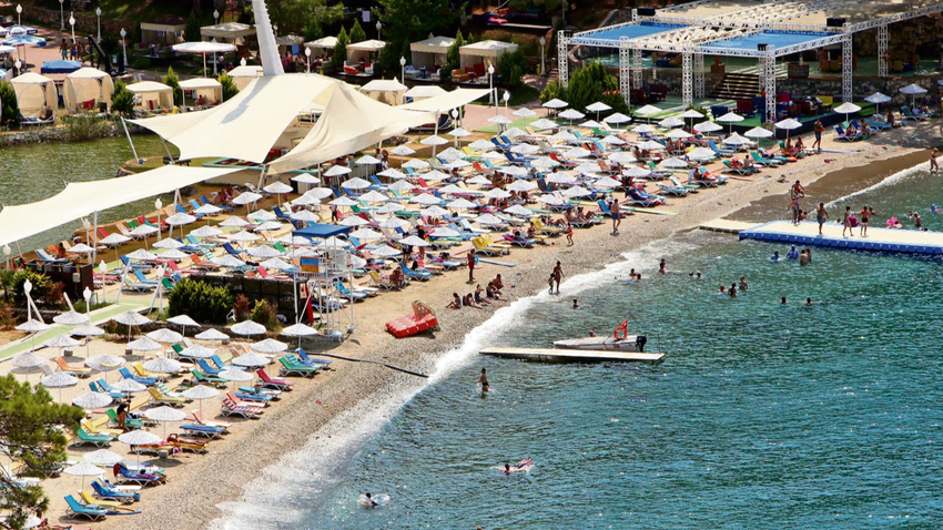 Her yazın konusu: Vatandaş nerede yüzecek?