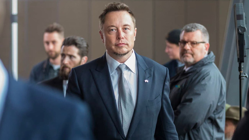 Elon Musk büyük oy farkıyla kazandı