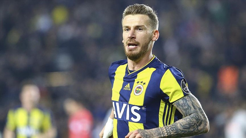 Fenerbahçe'de Serdar Aziz kamptan ayrıldı