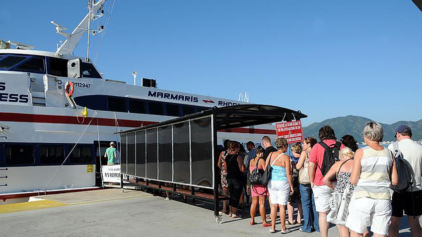 Türk turizmciler boşluğun faturasını Yunan adalarına kesti: Kapıda vizenin kaldırılmasını talep edecekler