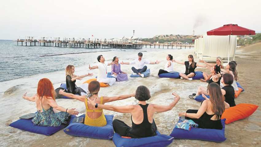 Kampta bol bol yoga da yapıldı.