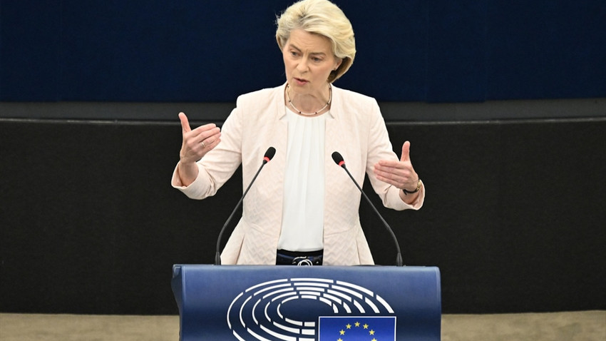 Ursula von der Leyen yeniden AB Komisyonu Başkanı seçildi