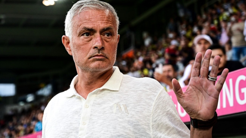 Lugano galibiyeti sonrası Mourinho: Böyle bir zeminde oynamak kabul edilemez