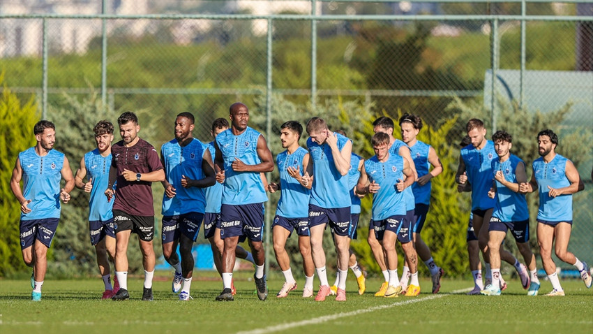 Trabzonspor, UEFA Avrupa Ligi'nde tur için yarın sahaya çıkıyor