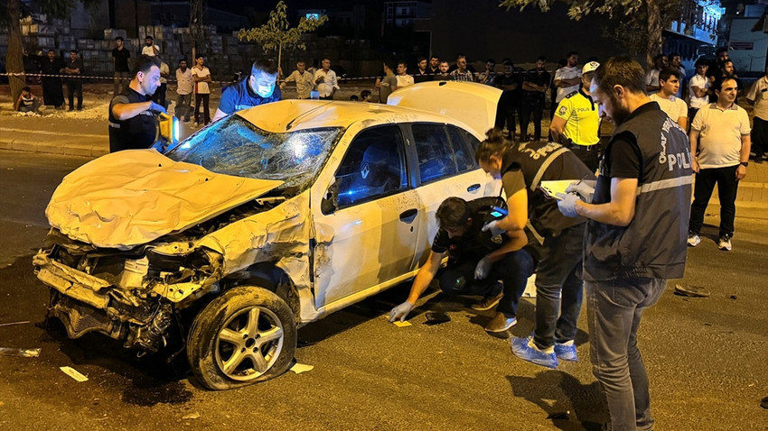 Şanlıurfa'da kontrolden çıkan araç yayalara çarptı: 5 çocuk hayatını kaybetti