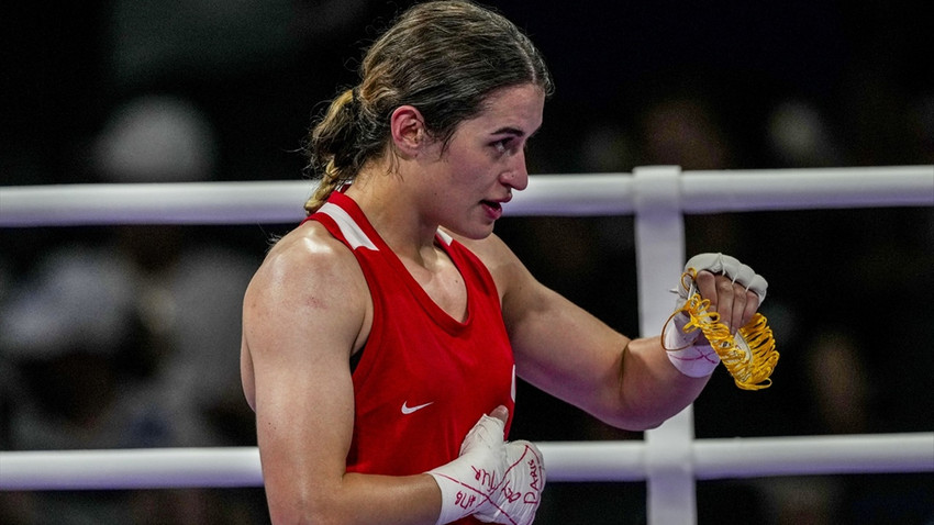 Esra Yıldız Kahraman yarı finale yükseldi