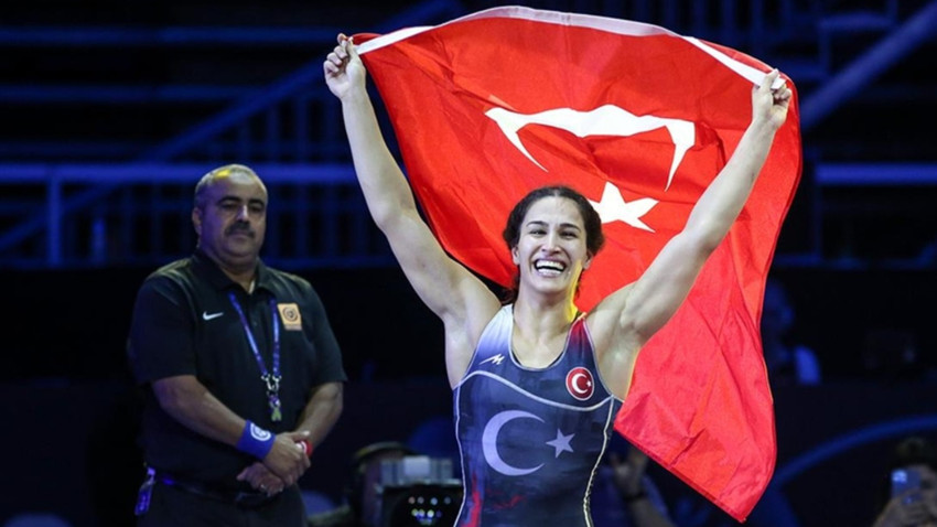 Buse Tosun Çavuşoğlu Olimpiyat Oyunları'nda bronz madalya kazandı