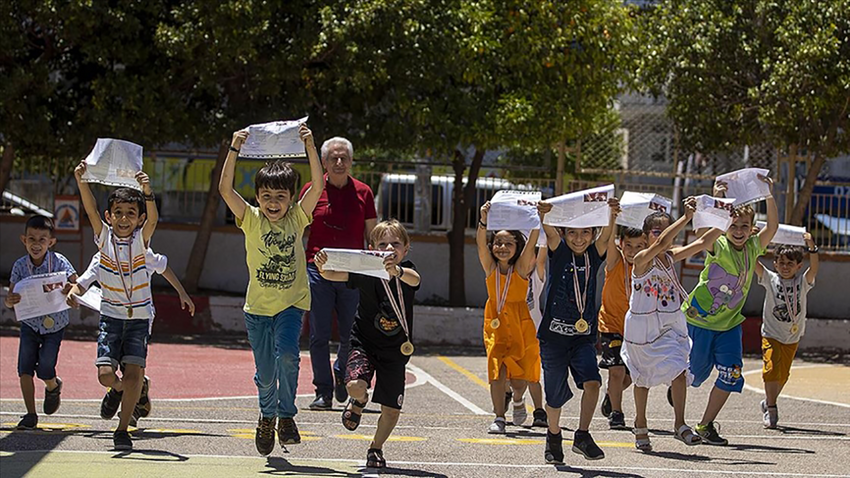 MEB'den yaz tatili süresinin kısaltılacağı iddialarına yalanlama