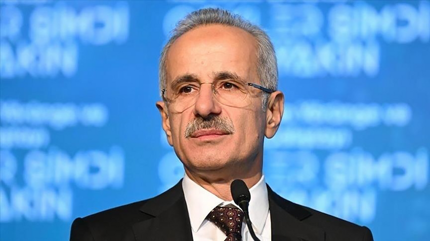 Bakan Uraloğlu: Instagram için son düzlükteyiz