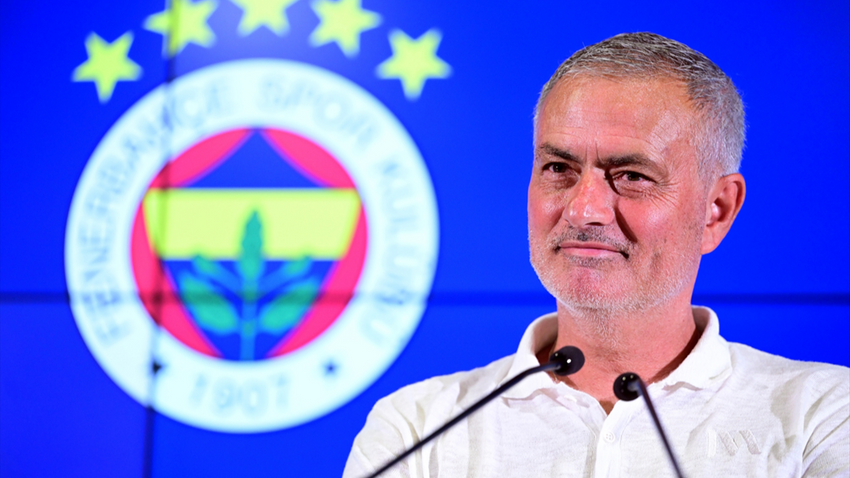 Jose Mourinho'nun mesajına Fenerbahçe'den yanıt: Çocuklar için hayallerimiz bir