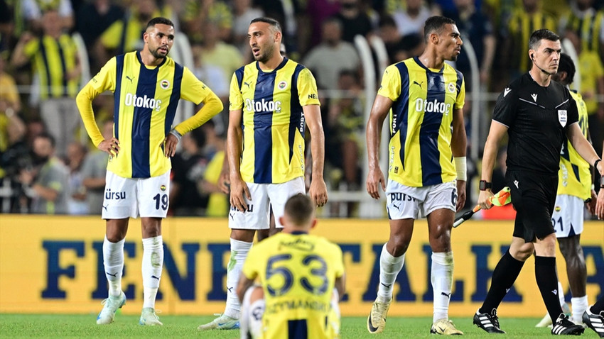 Şampiyonlar Ligi'ne erken veda: Fenerbahçe yoluna Avrupa Ligi'nde devam edecek