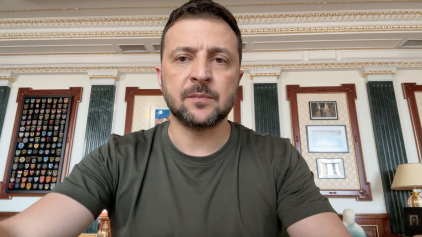 Zelenskiy: Kursk’taki pozisyonumuzu güçlendiriyoruz