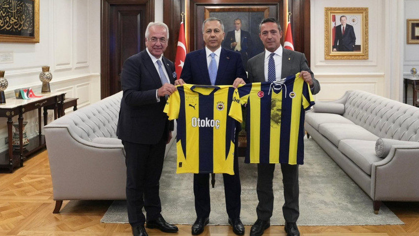 Bakan Yerlikaya Fenerbahçe Başkanı Ali Koç'u kabul etti