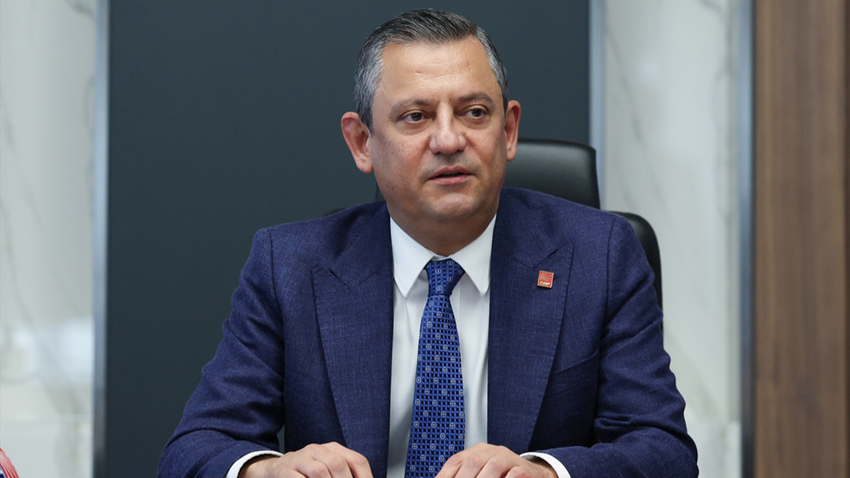 Abdurrahman Dilipak "Özgür Özel vurulmuş" dedi, CHP'den açıklama geldi