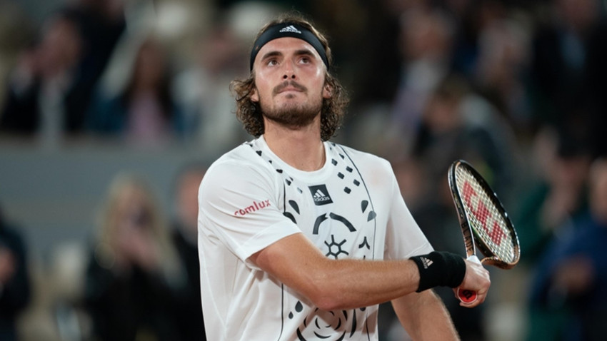 ABD Açık Tenis Turnuvası'nda Tsitsipas, Ostapenko ve Collins erken veda etti