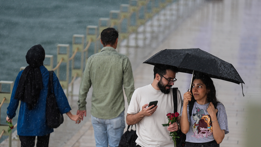 Marmara için gök gürültülü sağanak uyarısı