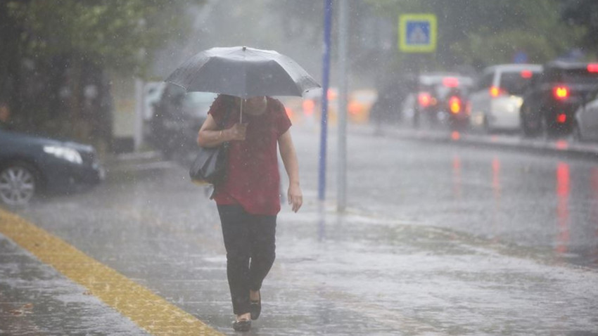 İstanbul için kuvvetli sağanak uyarısı