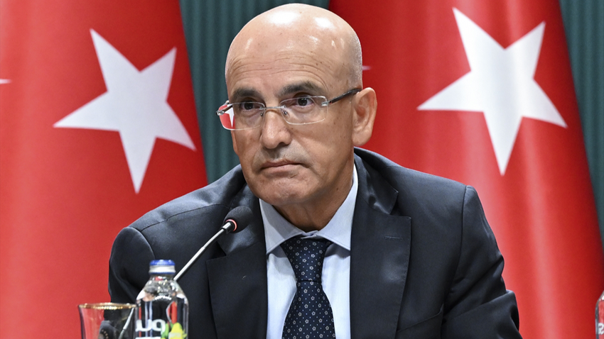 Mehmet Şimşek: Türkiye 2024'te üç büyük kuruluştan not artırımı alan tek ülke