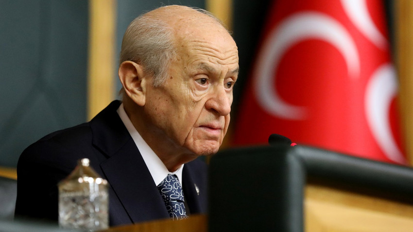 Bahçeli'den DEM Parti açıklaması: Ellerini sıkmam Türkiye partisi olmanın işareti olarak görülmedir