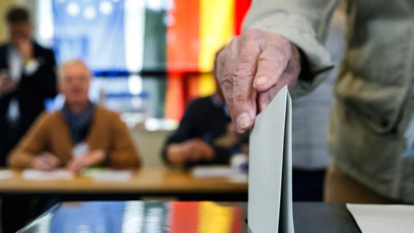 Almanya'da Brandenburg eyalet meclisi seçimlerinde SPD birinci çıktı