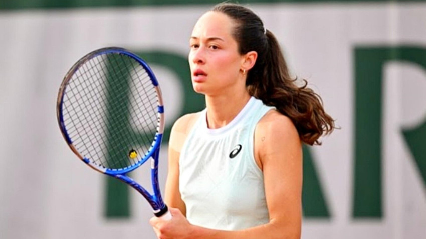 Milli tenisçi Zeynep Sönmez Japonya'daki WTA turnuvasında ikinci tura yükseldi