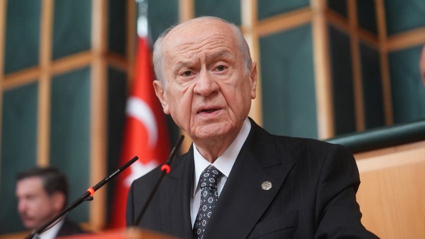 Bahçeli'den Öcalan çağrısı: Terörist başı meclise gelsin DEM grubunda silahı bıraktığını ilan etsin