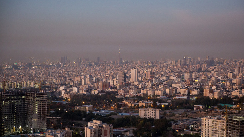 İsrail'in gece boyunca hava saldırılarıyla İran'a ait çok sayıda askeri tesisi hedef almasının ardından Tahran, 26 Ekim 2024 (Fotoğraf: Arash Khamooshi/The New York Times)