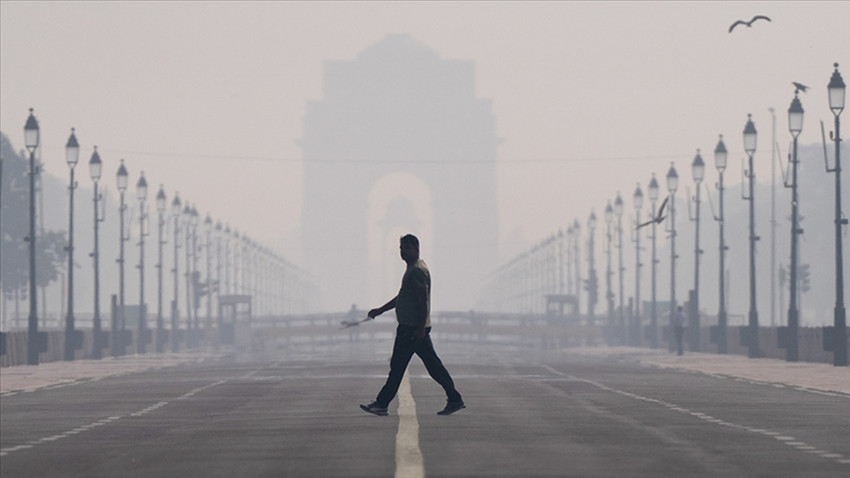 Hindistan'ın başkenti Yeni Delhi dünyanın en kirli havasına sahip kenti oldu